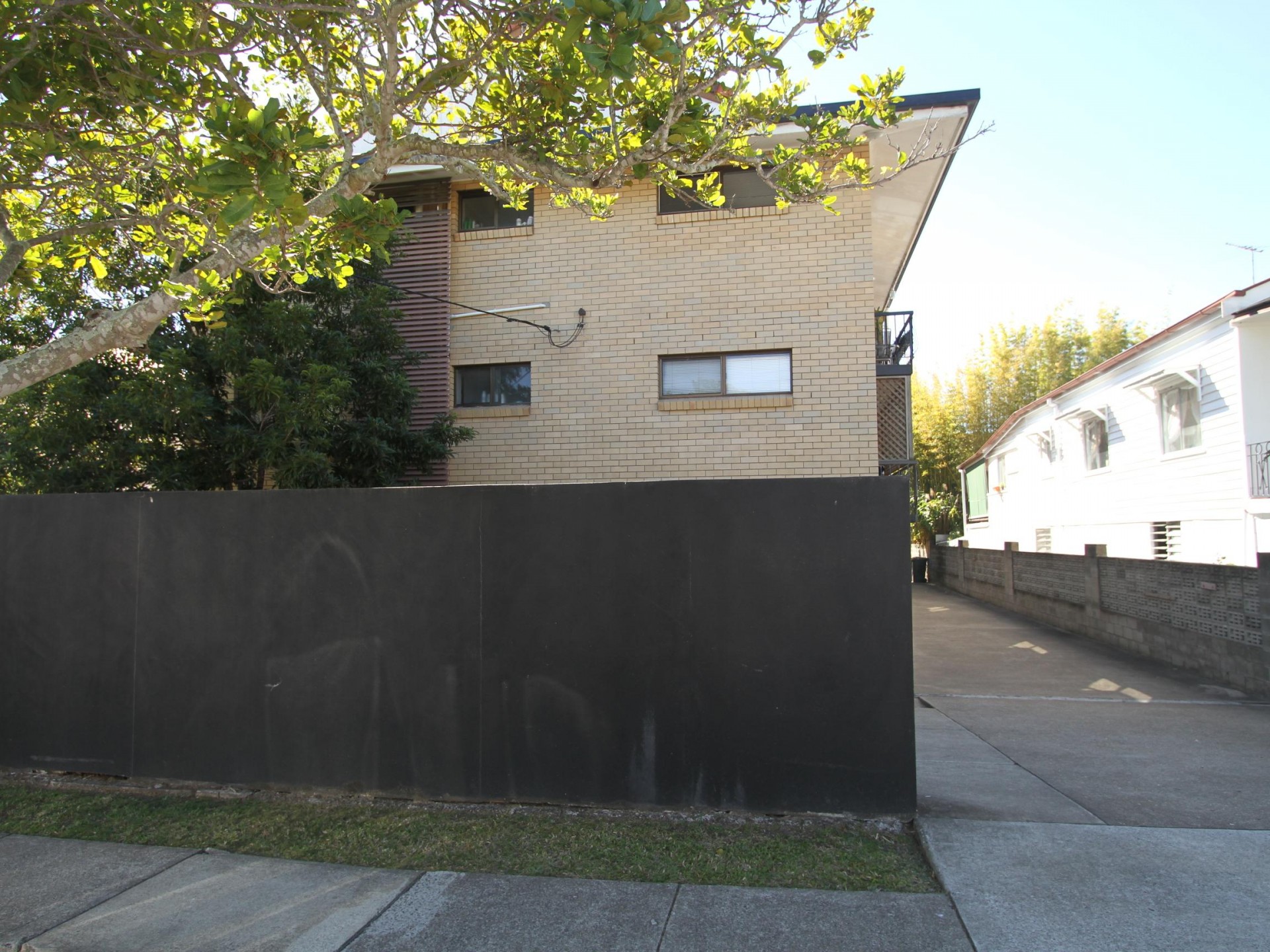 Prime location Renovators dream