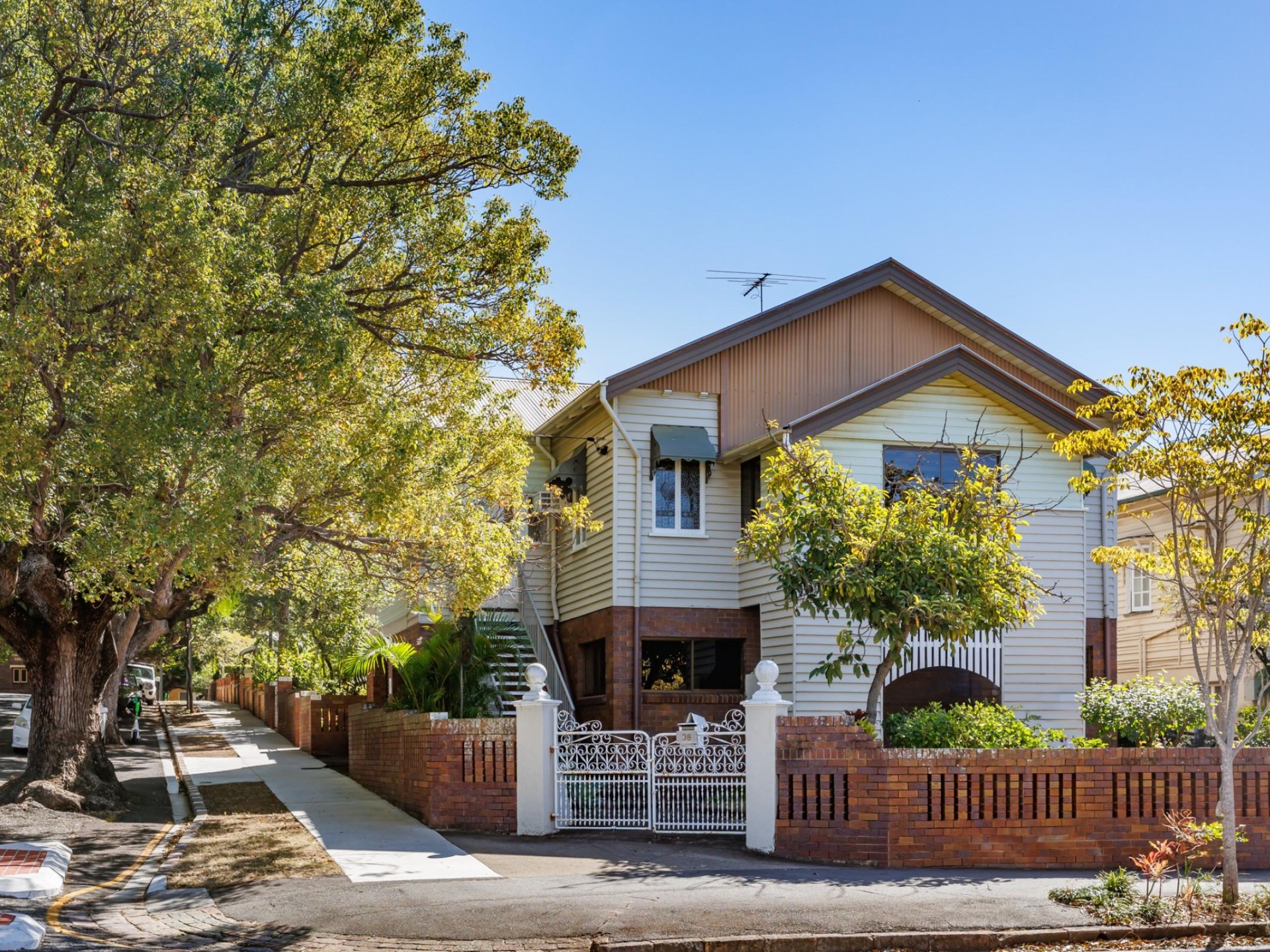 Abbott Street New Farm