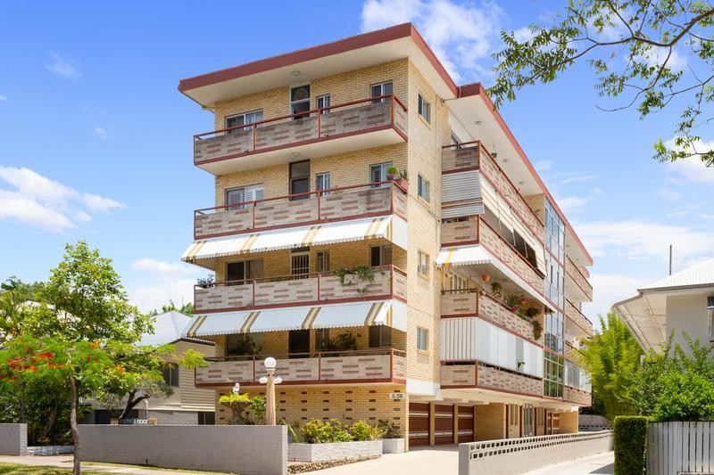 New farm 4 bedroom First Floor  "GREAT VALUE Low Body Corps"