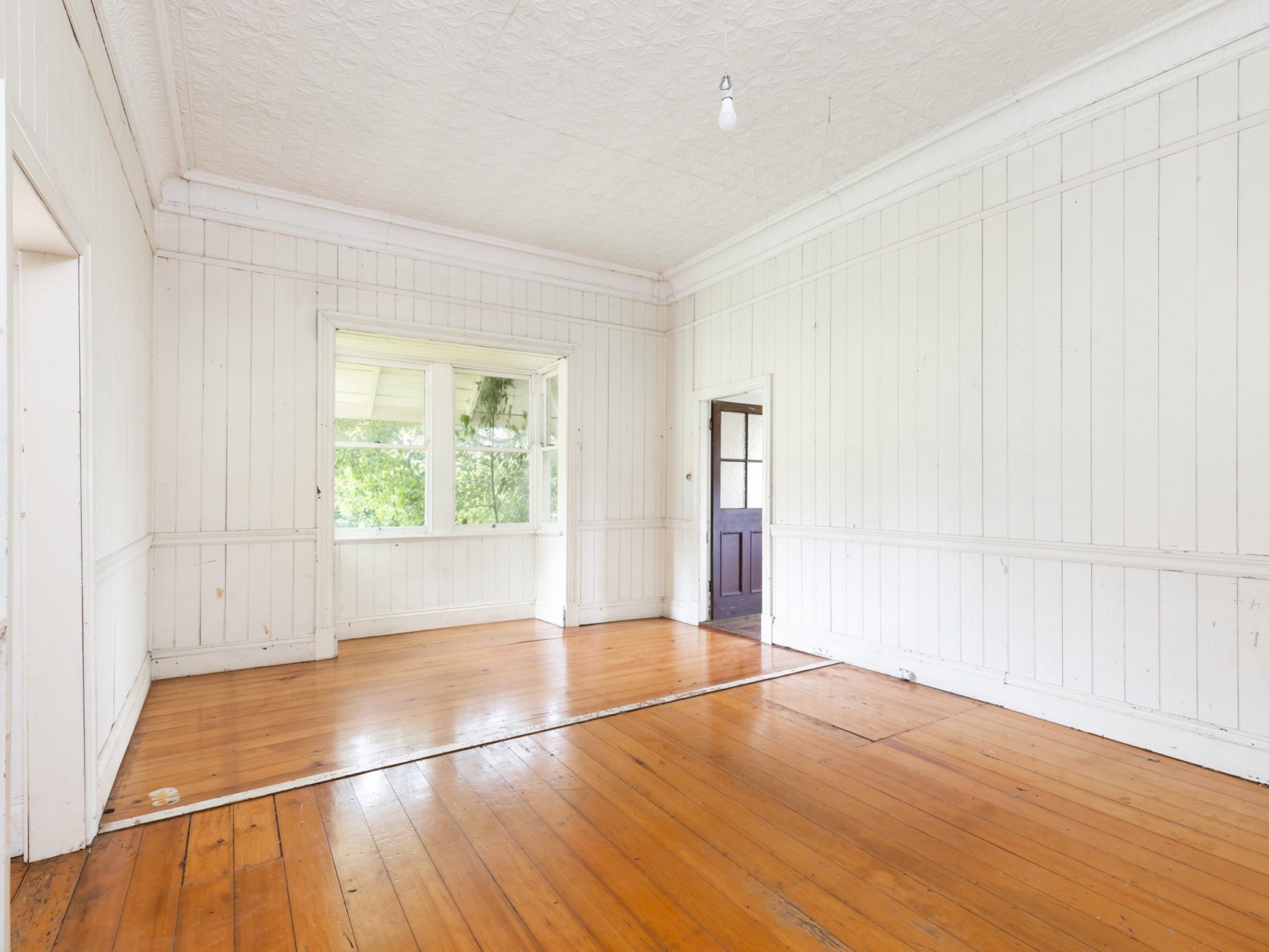 A sturdy & original Character Queenslander ready for some TLC .